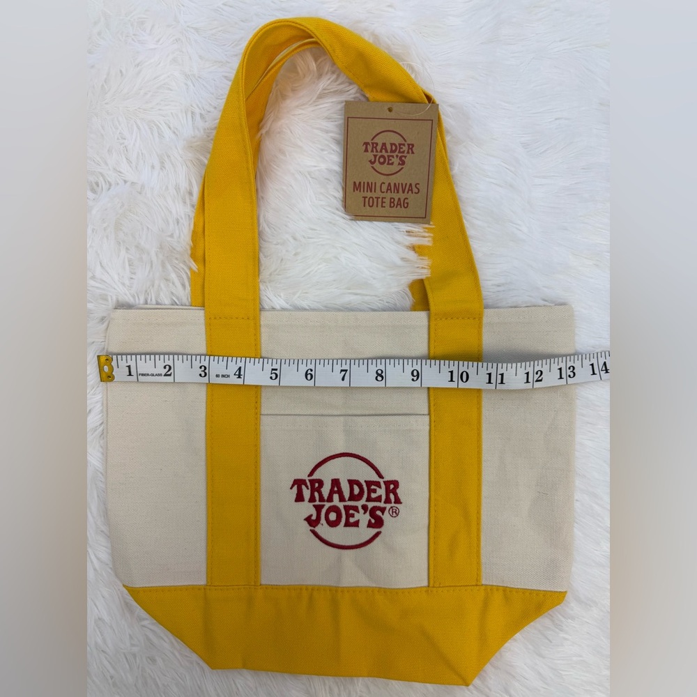 Trader Joe's Canvas Set Large Tote Green & Mini Tote Yellow NWT - Picture 11 of 15